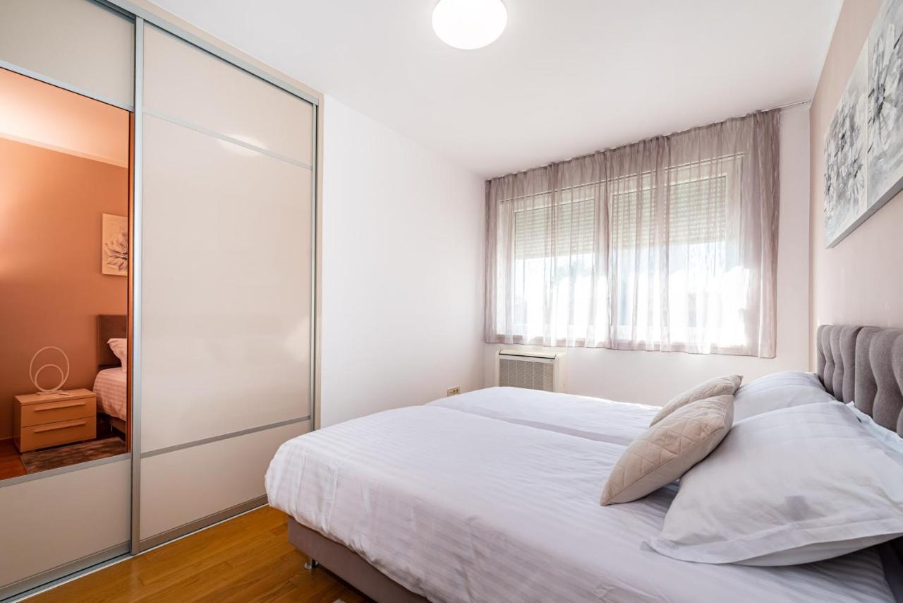 Apartment Keka *